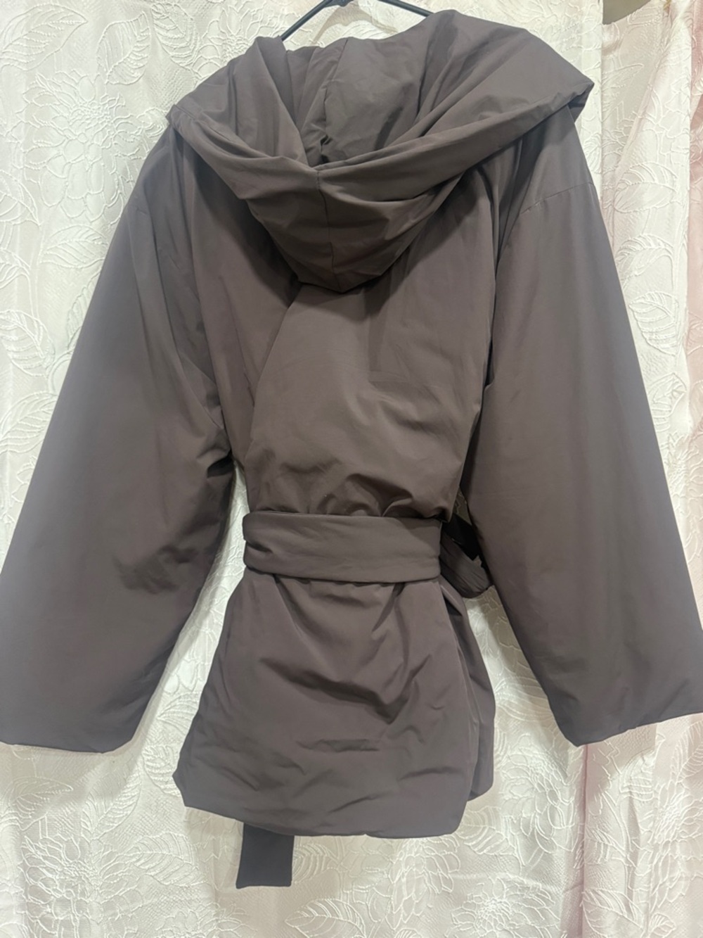 SKIMS WRAP AROUND JACKET SMALL - Picture 4 of 5